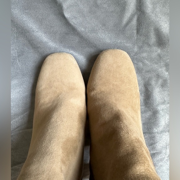 Vince Camuto suede ankle boots - Picture 2 of 6